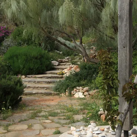 To The Garden Landsted Angairiá