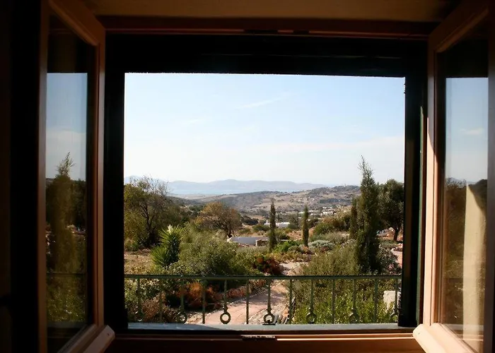 To The Garden Landhaus Angairiá