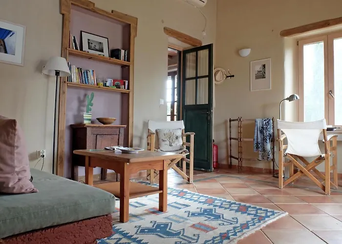 To The Garden Landhaus Angairiá