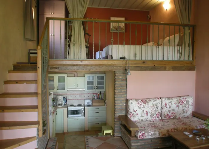 Landhaus To The Garden Angairiá