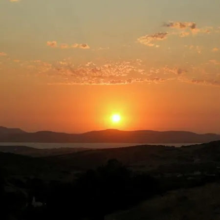 To The Garden Angairiá